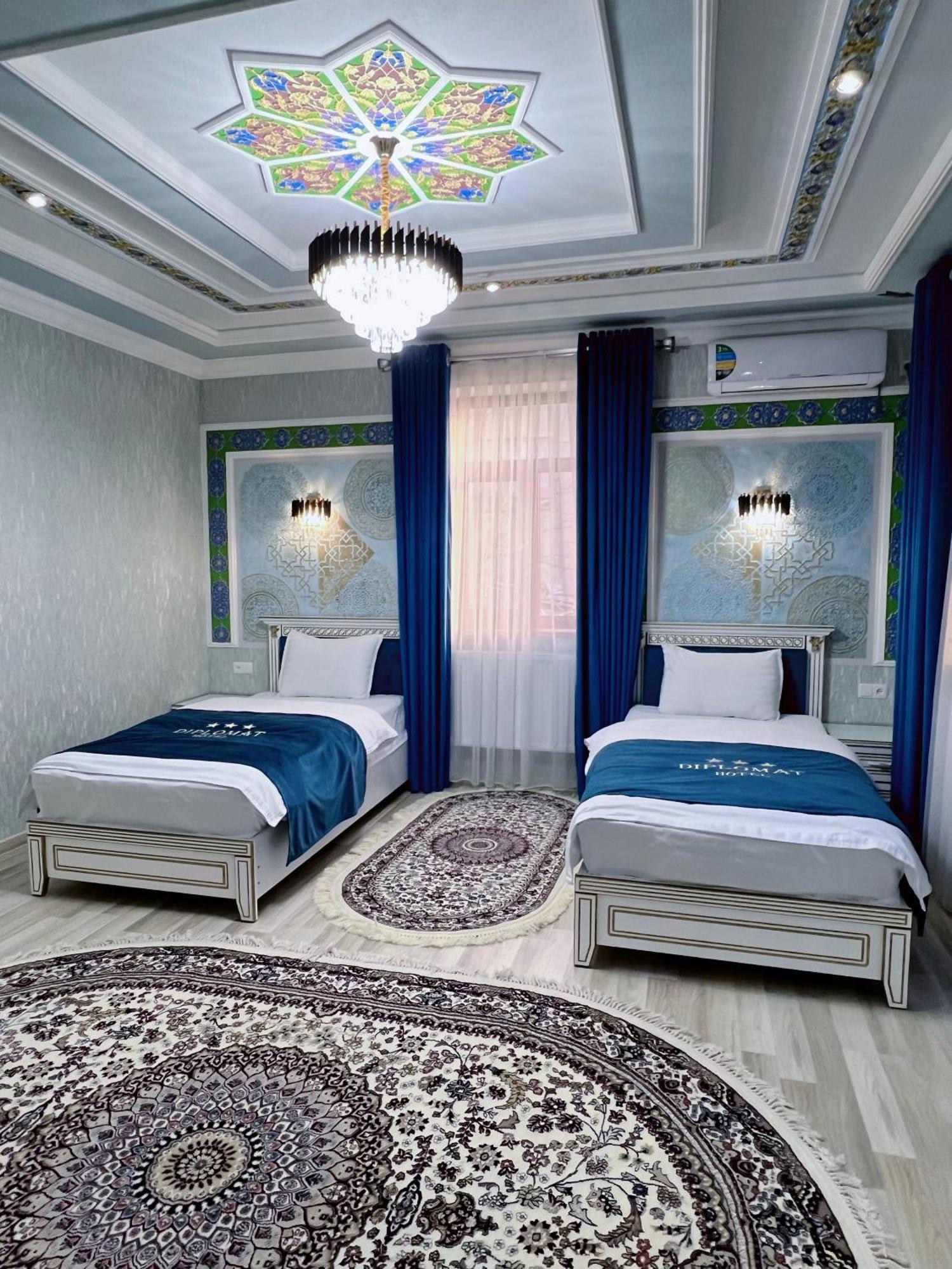 Diplomat Premium Samarkand Exterior foto