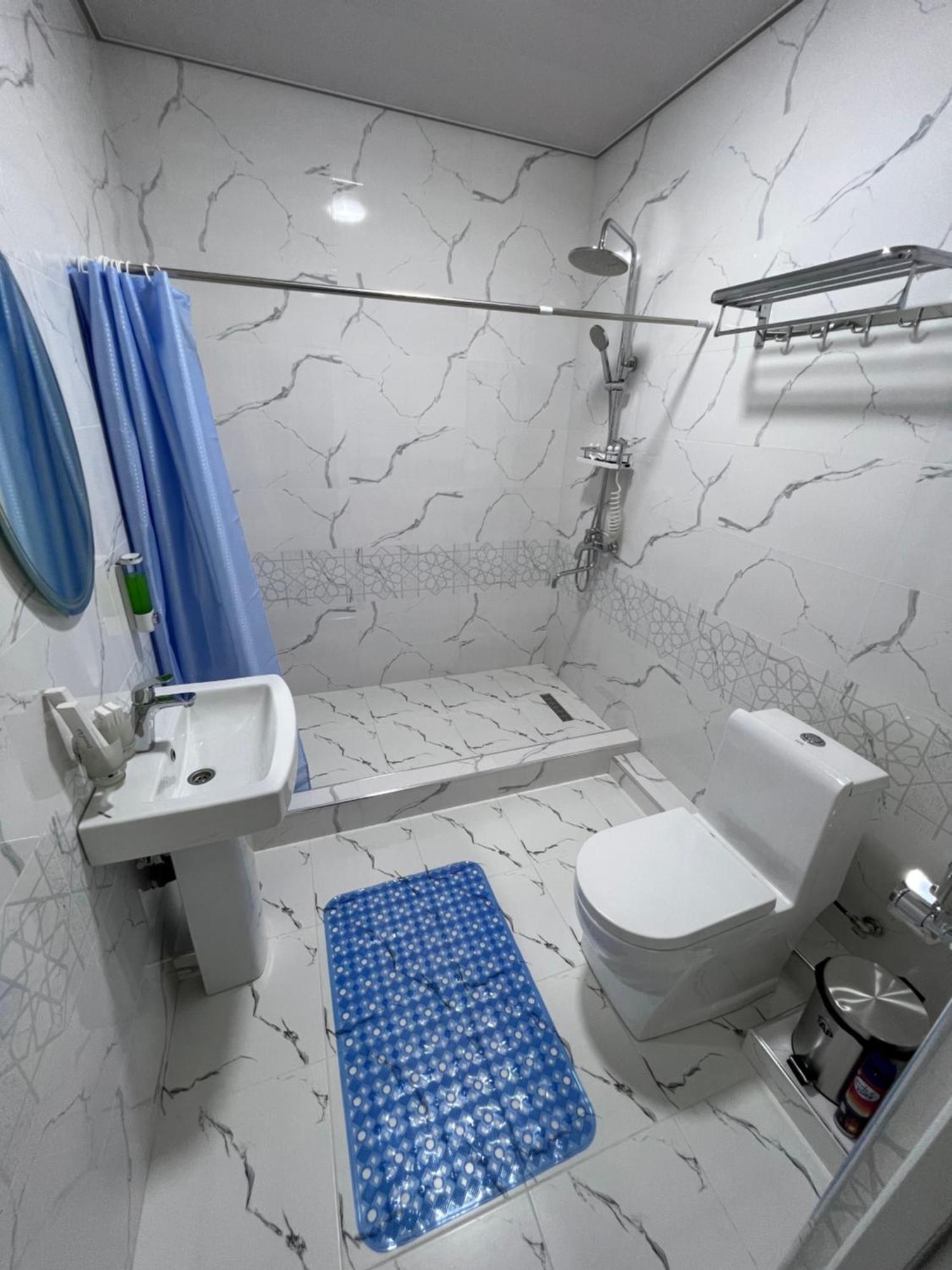 Diplomat Premium Samarkand Exterior foto